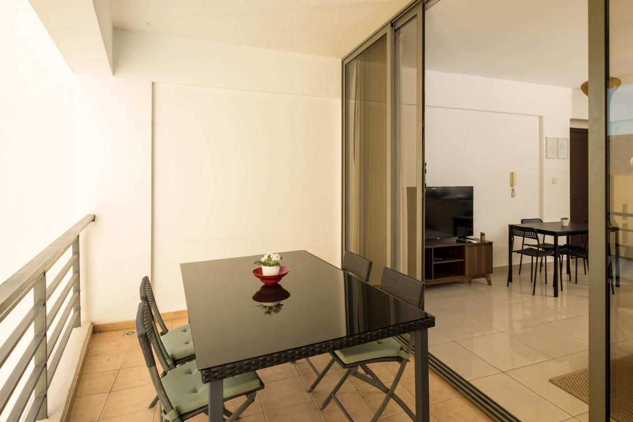 Lazuli City Center Ap 42 Larnaca Extérieur photo
